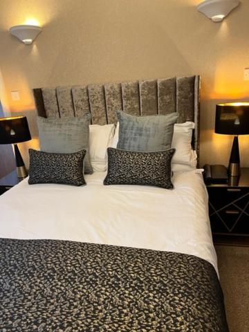 The Masons Arms Hotel Bridgend  Exteriér fotografie